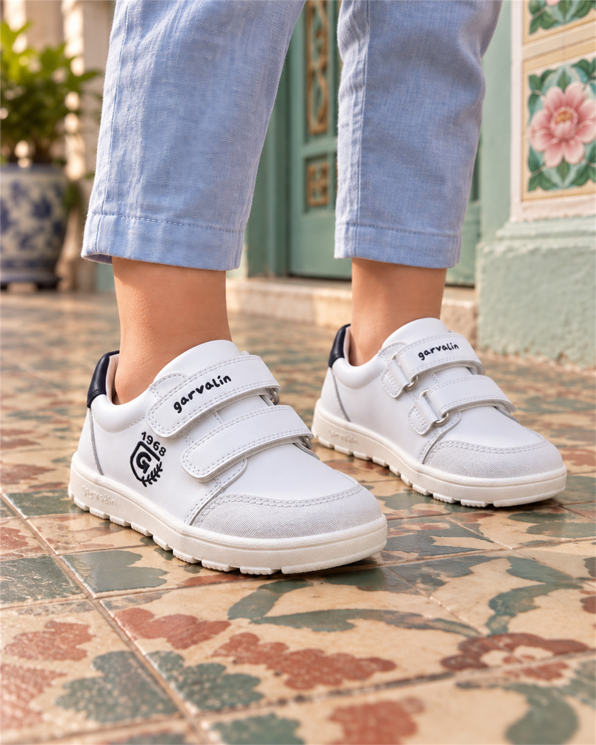 Garvalin Stylish Sport Shoes