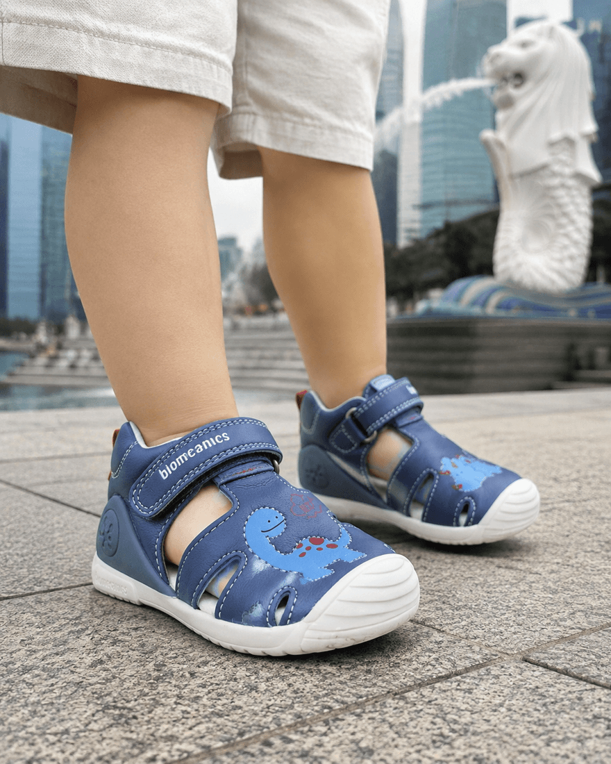 Biomecanics Steady Start Navy Sandal
